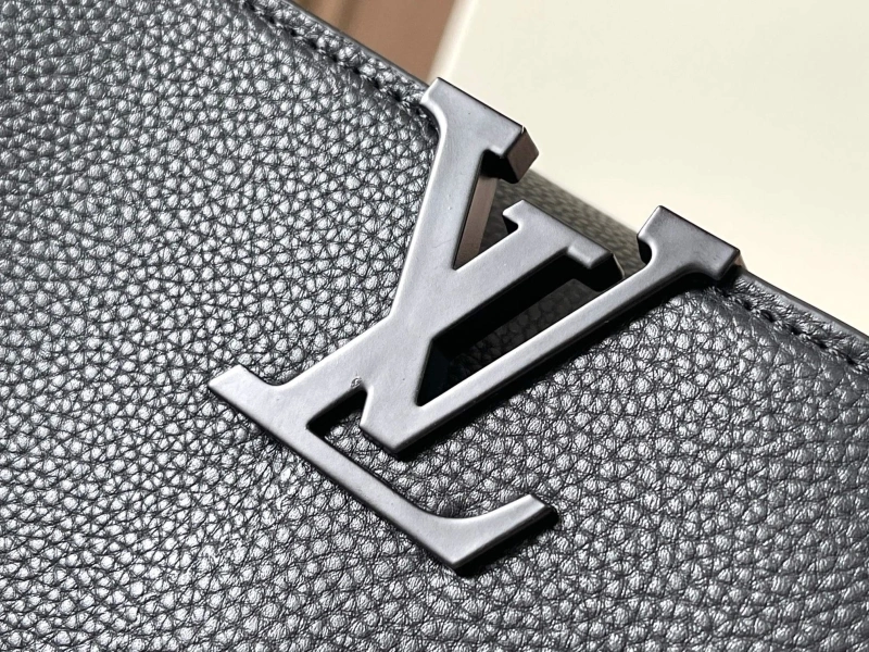 LV Capucines Bags 4233H-1190