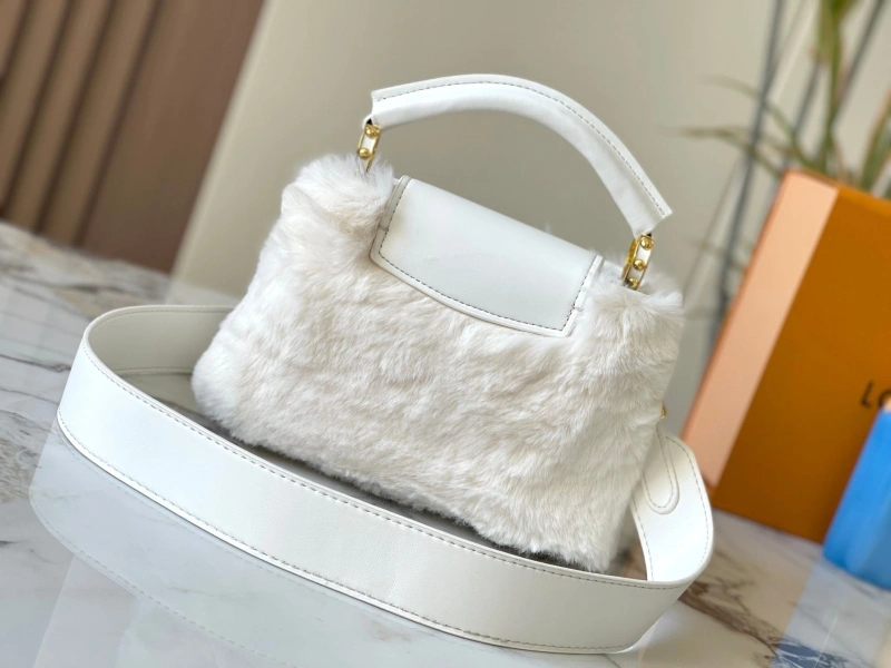 LV Capucines Bags 4233H-1195