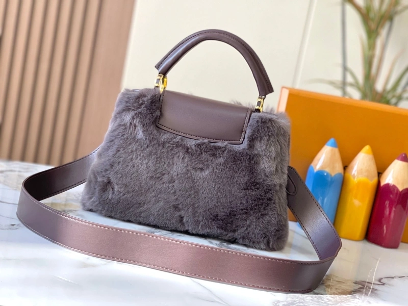 LV Capucines Bags 4233H-1198