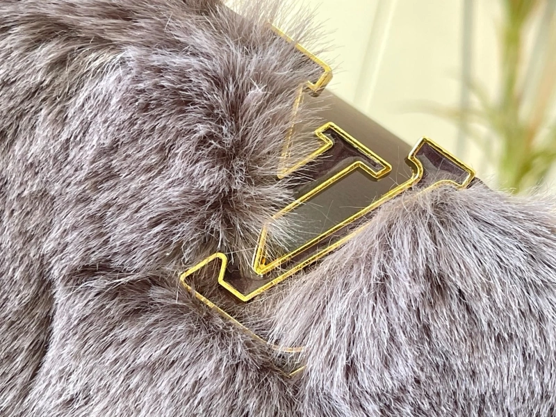 LV Capucines Bags 4233H-1198