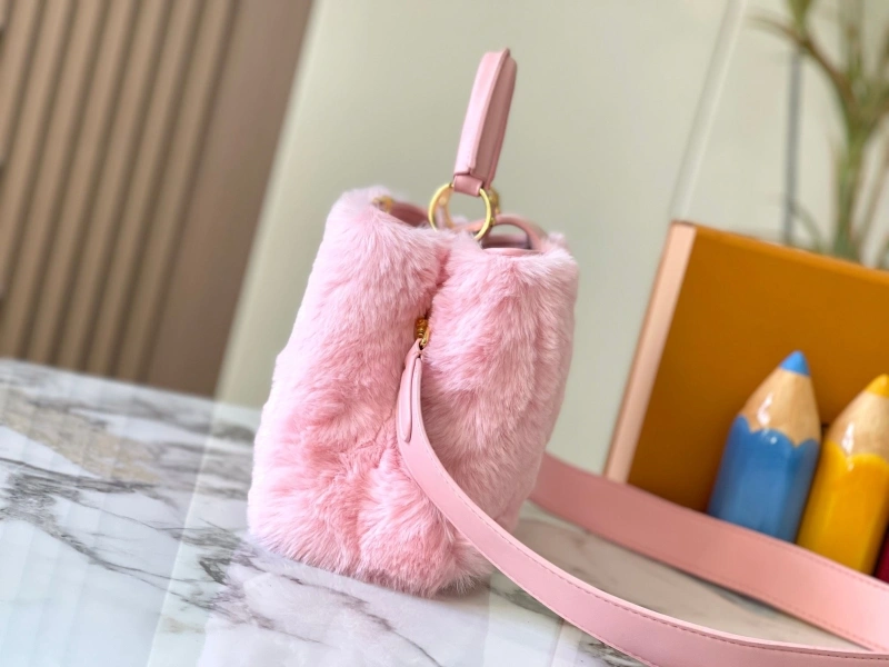 LV Capucines Bags 4233H-1200