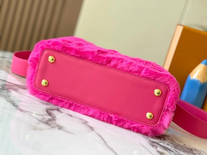 LV Capucines Bags 4233H-1202