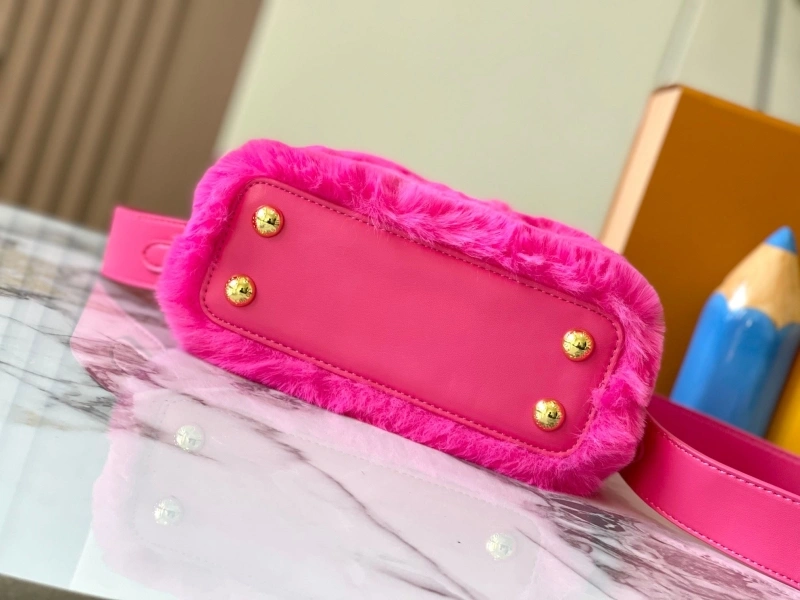 LV Capucines Bags 4233H-1203