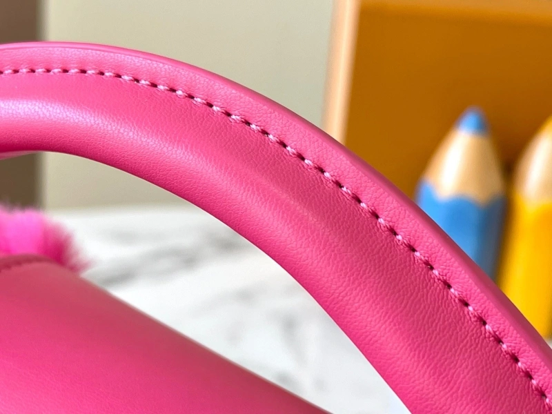 LV Capucines Bags 4233H-1203