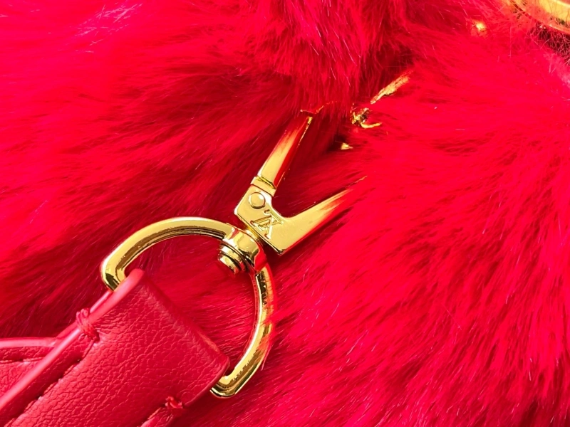 LV Capucines Bags 4233H-1205