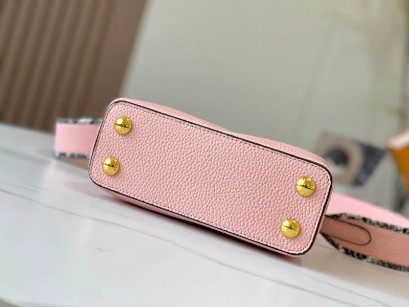 LV Capucines Bags 4233H-1217