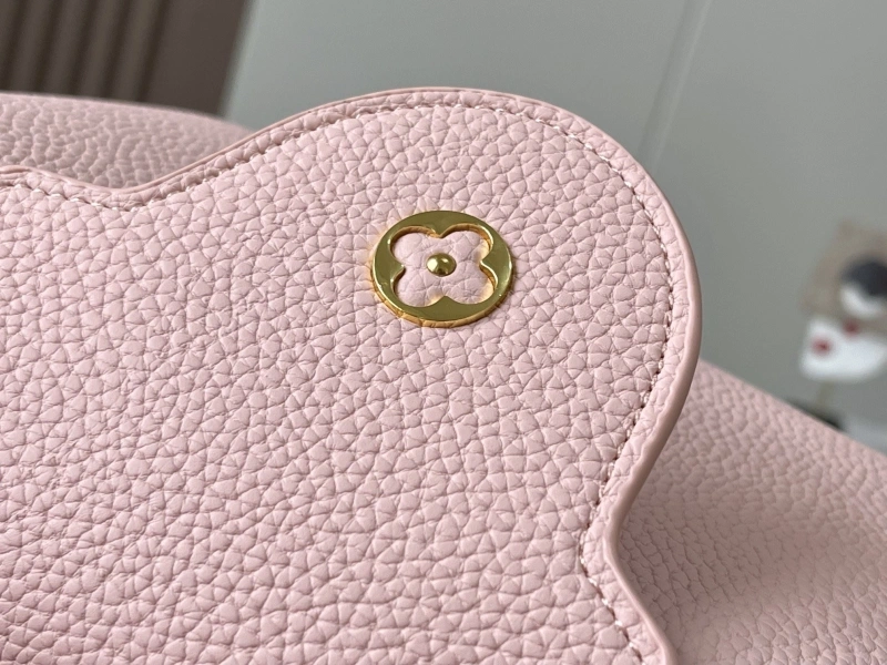 LV Capucines Bags 4233H-1226