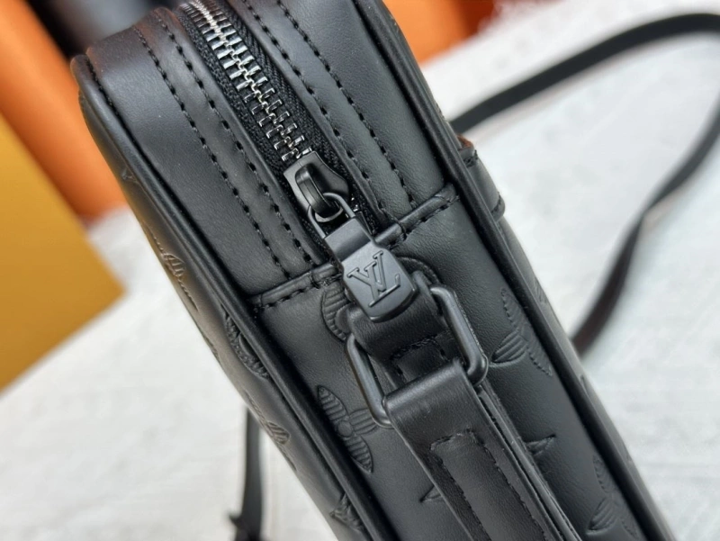 LV Satchel bags 4233H-1252