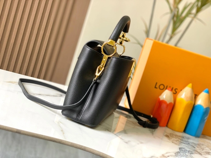 LV Capucines Bags 4233H-1278