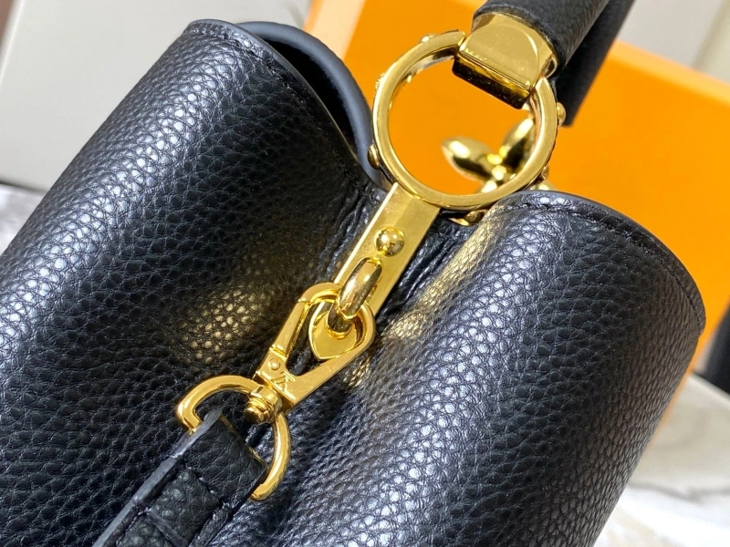 LV Capucines Bags 4233H-1278