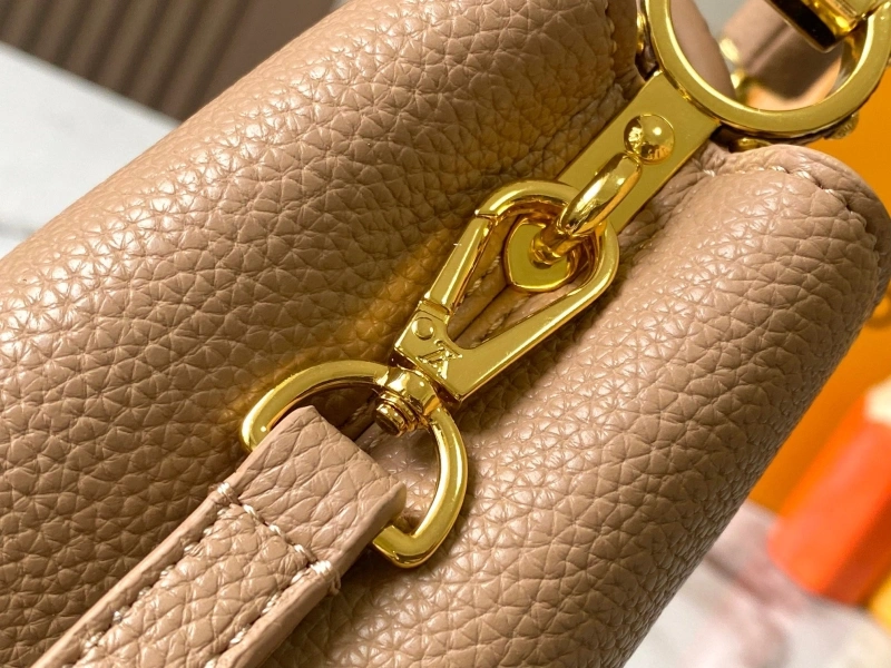 LV Capucines Bags 4233H-1283