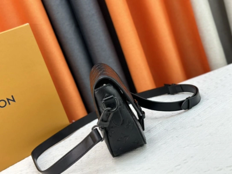 LV Satchel bags 4233H-1313