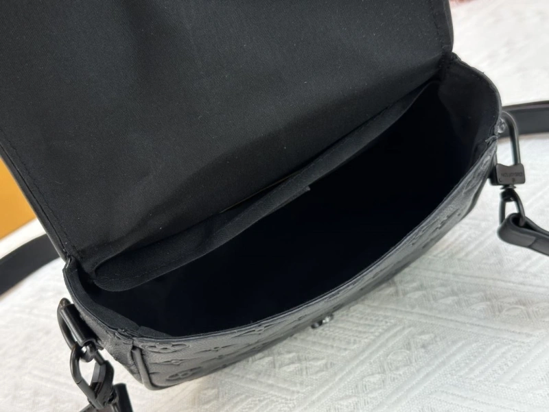 LV Satchel bags 4233H-1313