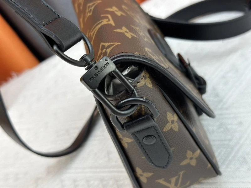 LV Satchel bags 4233H-1314