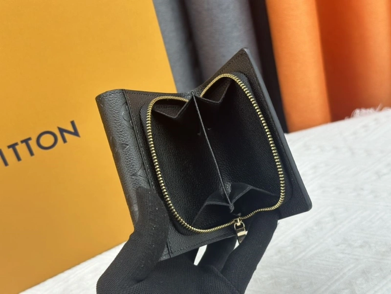 LV Wallets 4233H-1321