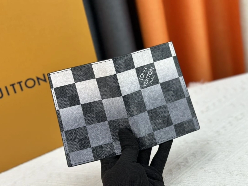 LV Wallets 4233H-1340