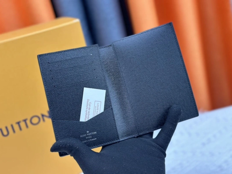 LV Wallets 4233H-1340