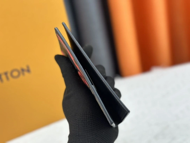 LV Wallets 4233H-1344