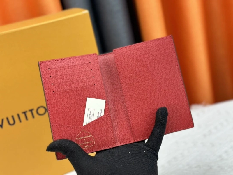 LV Wallets 4233H-1347