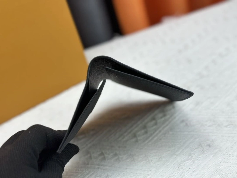 LV Wallets 4233H-1353