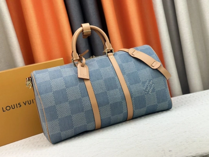 LV Travel Bags 4233H-1384