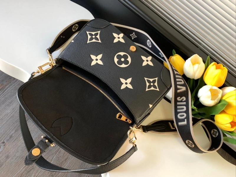 LV Satchel bags 4233H-1478