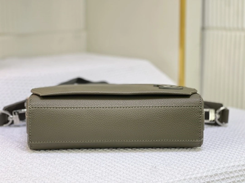 LV Satchel bags 4233H-1494