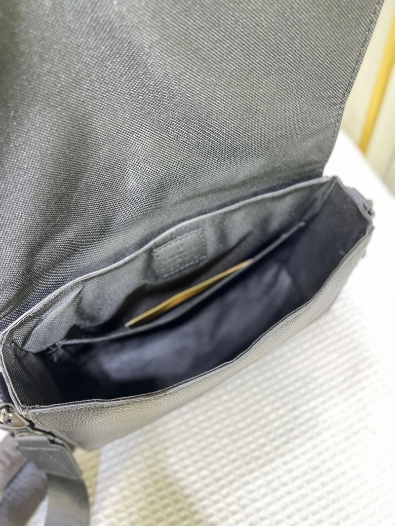 LV Satchel bags 4233H-1495