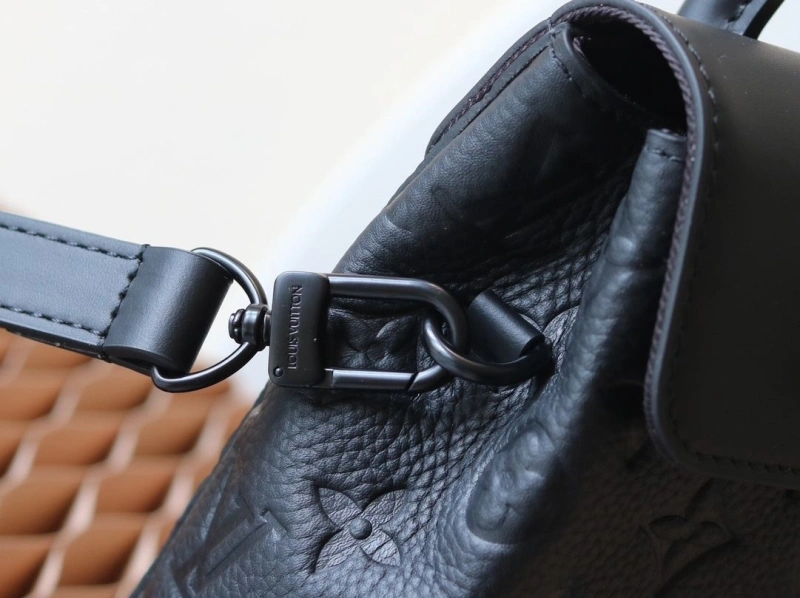 LV Satchel bags 4233H-1557