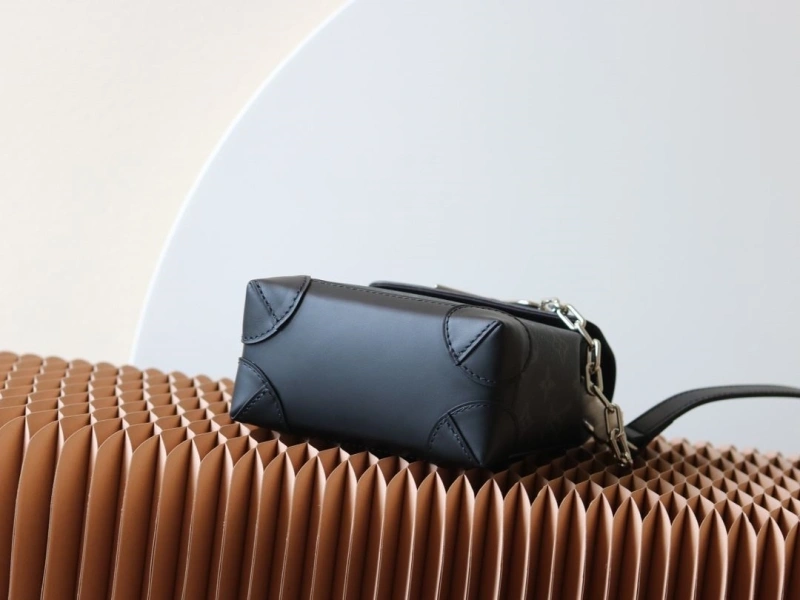 LV Satchel bags 4233H-1558