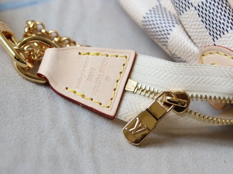 LV Satchel bags 4233H-1577