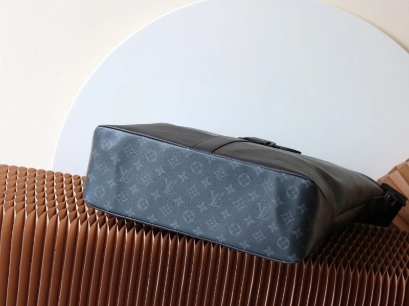 LV Mens Briefcases 4233H-1586