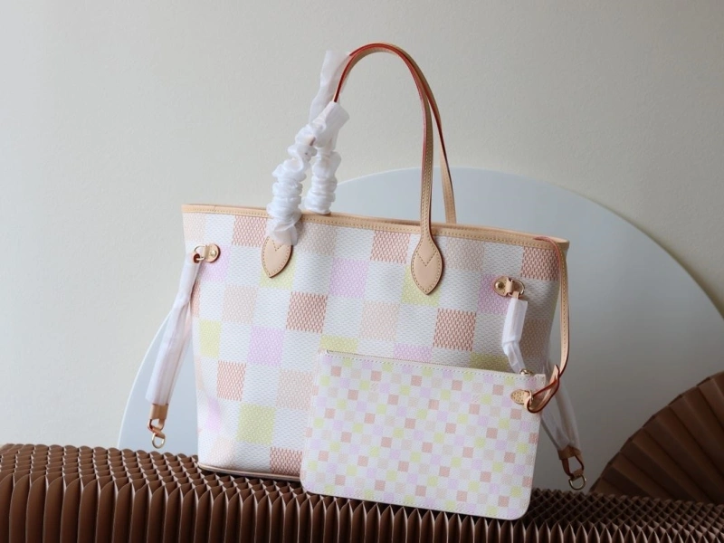 LV Shopping Bags 4233H-1590