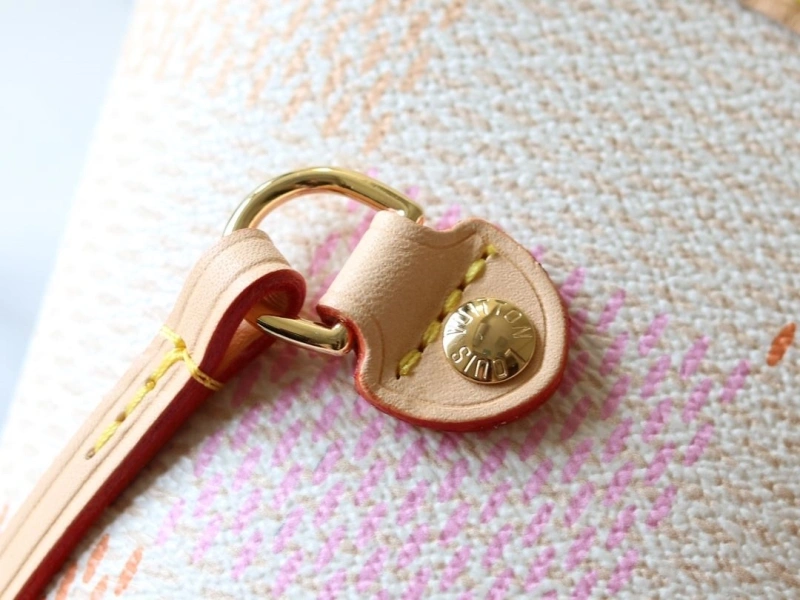 LV Shopping Bags 4233H-1590