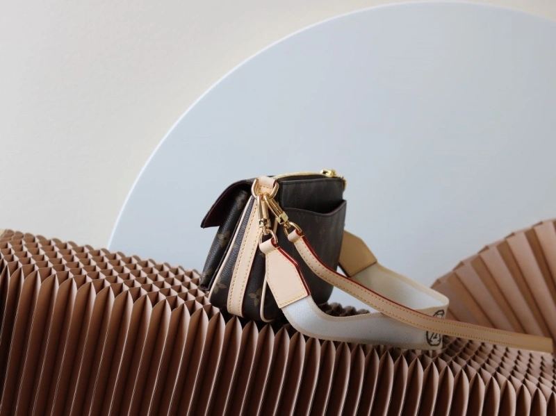 LV Satchel bags 4233H-1592