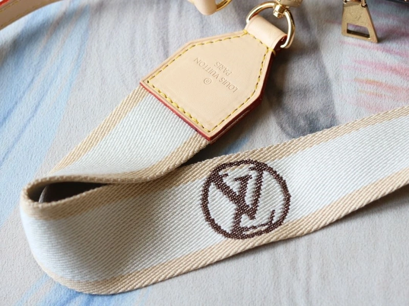 LV Satchel bags 4233H-1592