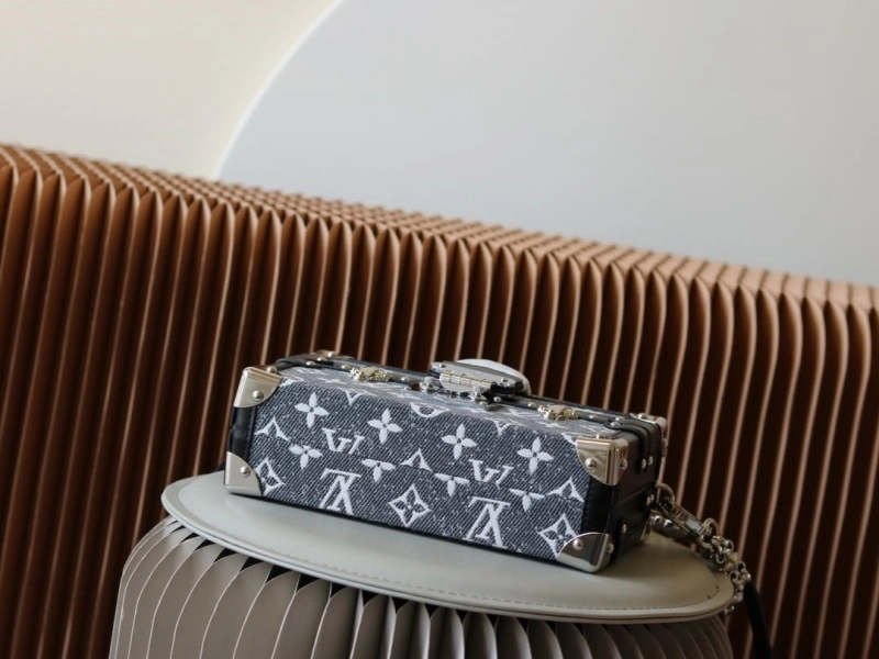 LV Box Bags 4233H-1598