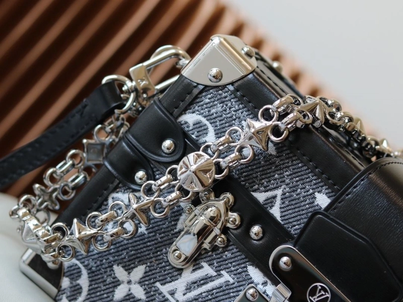 LV Box Bags 4233H-1598