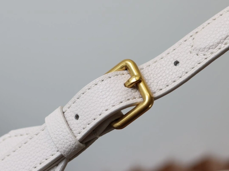 LV Top Handle Bags 4233H-1608