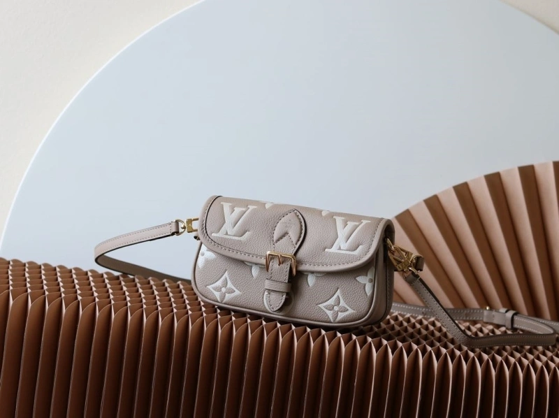 LV Satchel bags 4233H-1617