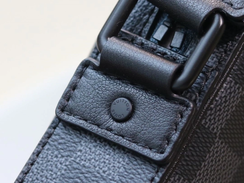 LV Satchel bags 4233H-1622