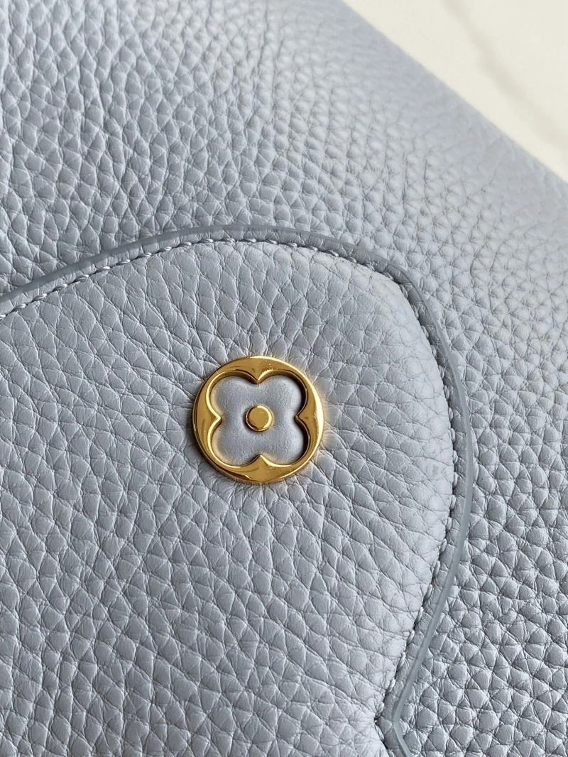 LV Capucines Bags 4233H-1689