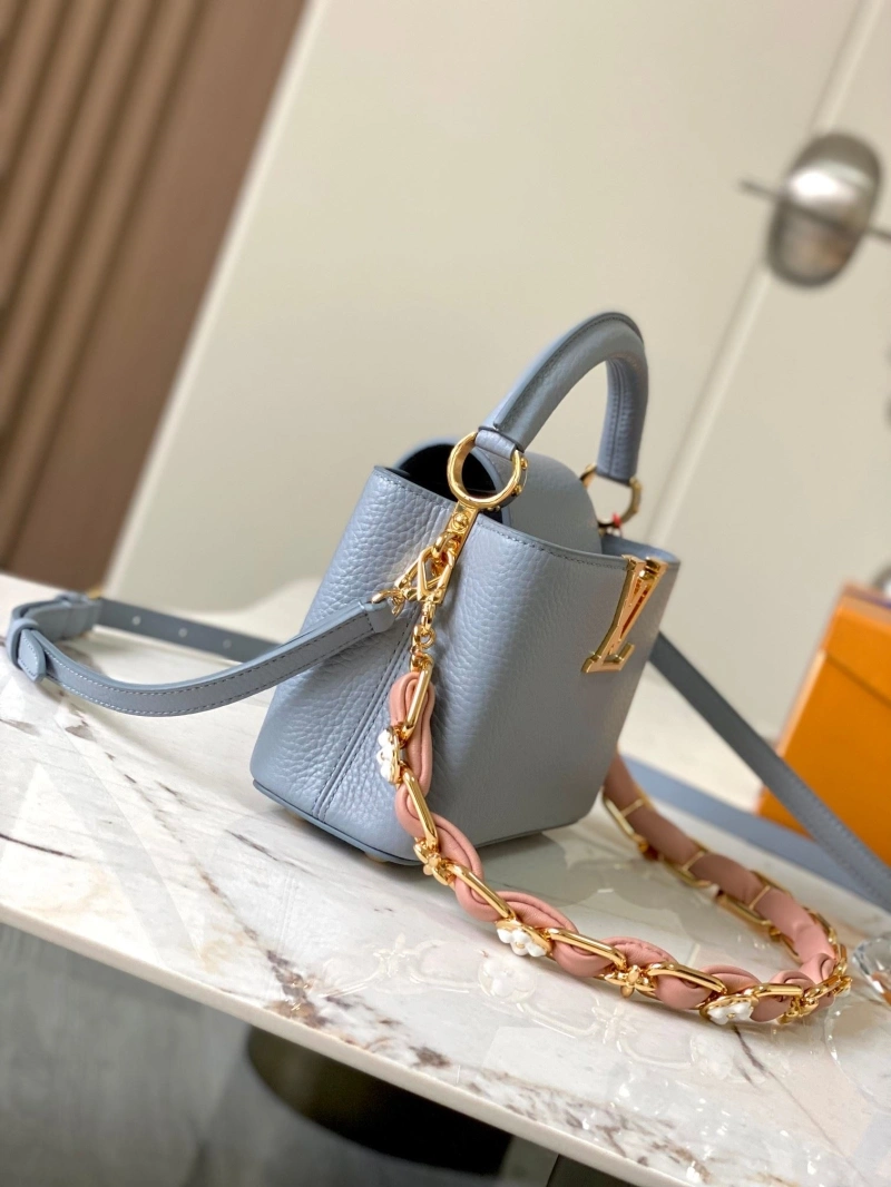 LV Capucines Bags 4233H-1690