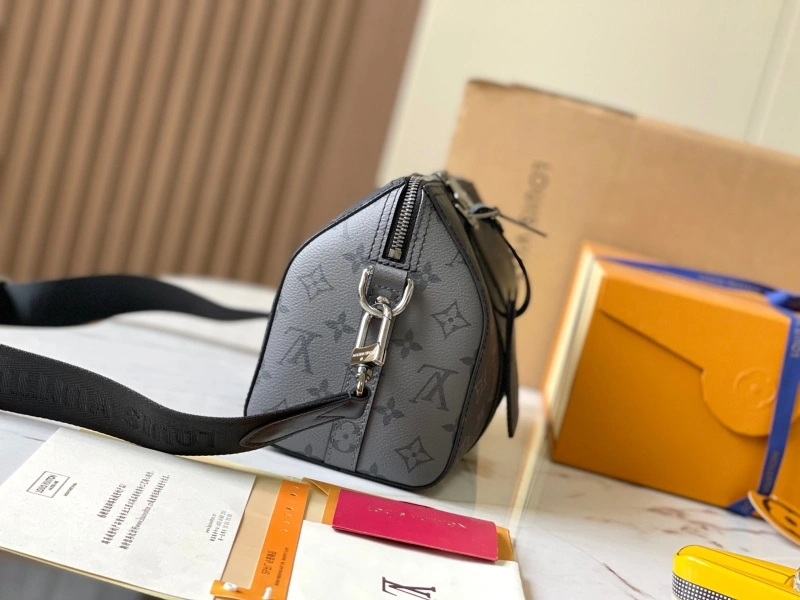 LV Travel Bags 4233H-1703