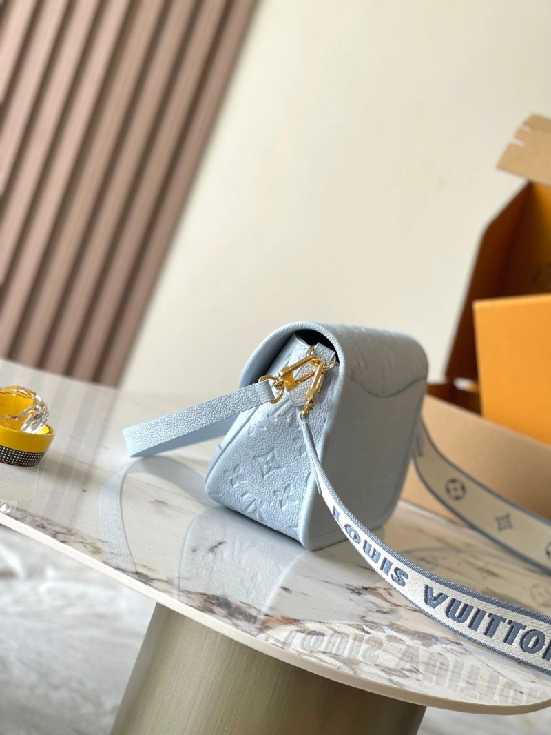 LV Satchel bags 4233H-1756