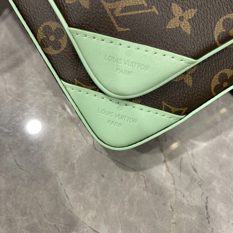 LV Satchel bags 4233H-1860