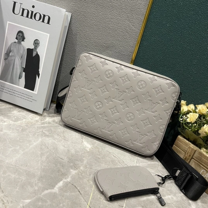 LV Satchel bags 4233H-1864