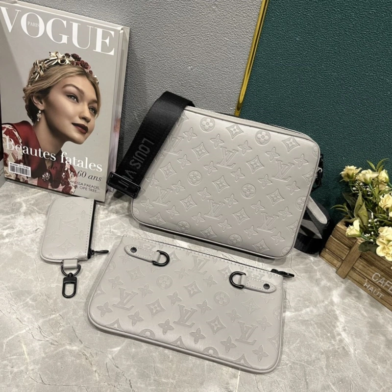 LV Satchel bags 4233H-1872