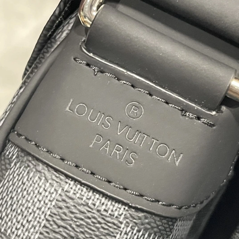 LV Satchel bags 4233H-1947