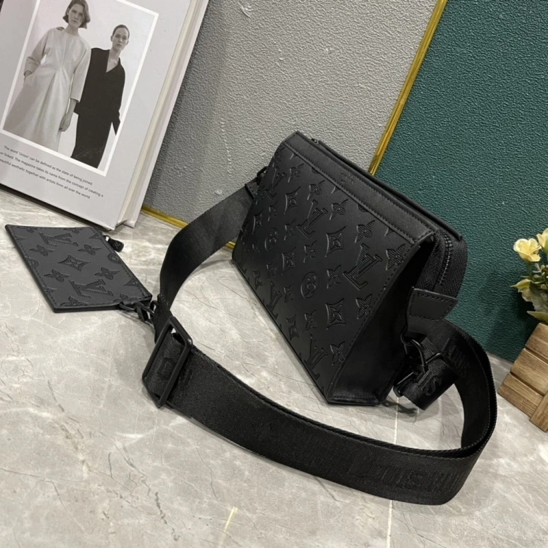 LV Satchel bags 4233H-1971